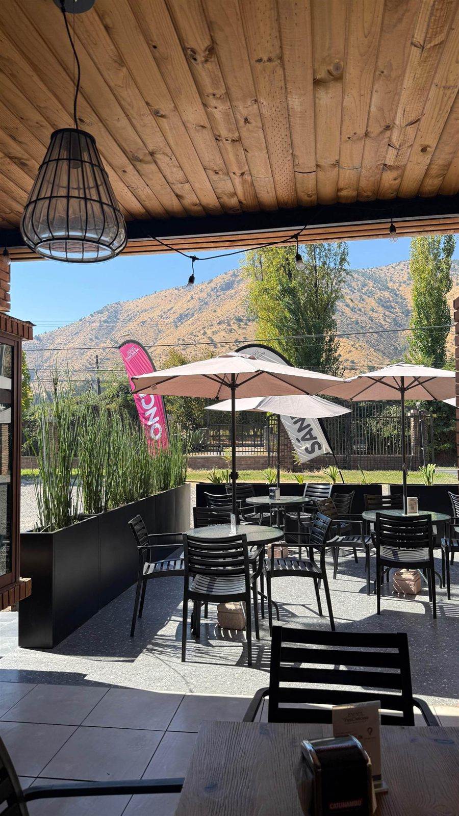 Terraza de Tres Delicias con vista a la montaña